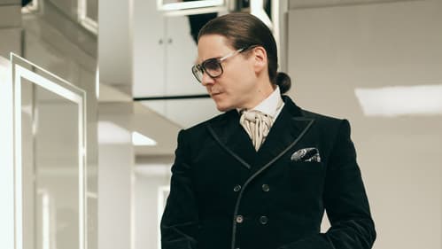 Becoming Karl Lagerfeld Bild 6