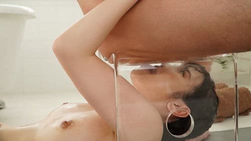 シルキー肌ピュア美少女がドキドキ初挑戦ご奉仕ソープランド 小野六花 MIDE-859 Bild 1