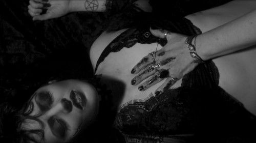 Spit and Ashes Bild 6