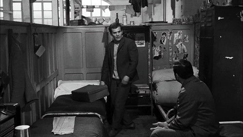 Mädchen im Schaufenster Bild 5