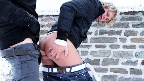 Out in Public 8 Bild 3