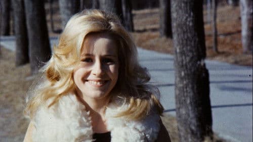 Die Keusche mit den feuchten Lippen Bild 1