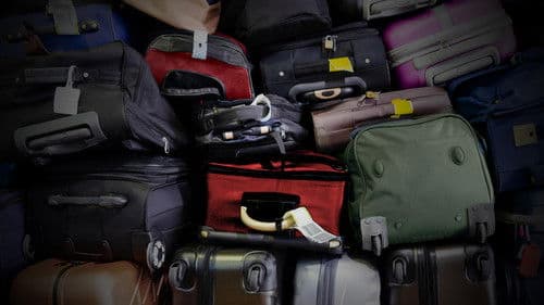 Inside Airport Lost & Found Bild 3