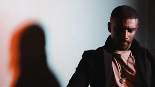 Breaking in Badly Bild 1