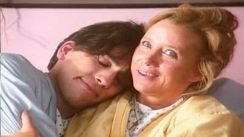 Stranger Than Love Bild 2