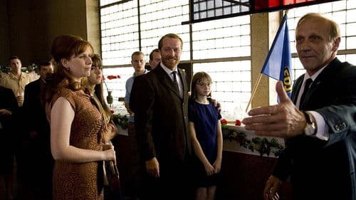 Mrs. Ratcliffe's Revolution Bild 6