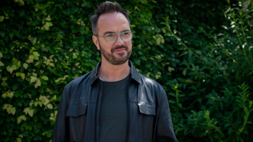 À côté de ses pompes Bild 3