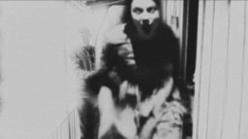 A Town Full of Ghosts Bild 1