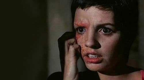 Tell Me That You Love Me, Junie Moon Bild 1