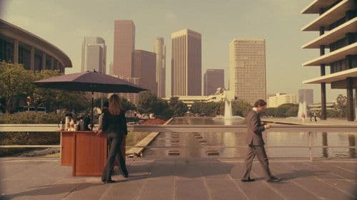 Kissing Strangers Bild 3