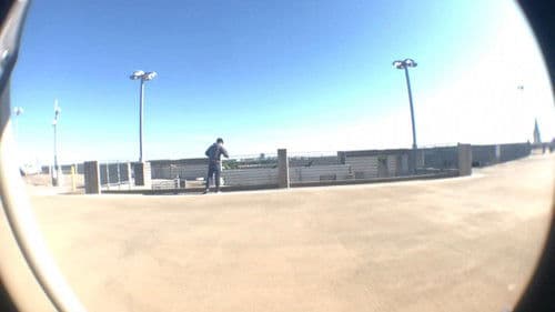 Head Against Concrete Bild 1