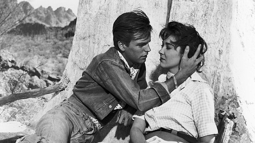 Ein Kuß vor dem Tode Bild 8