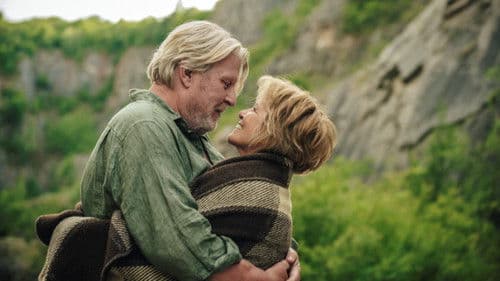 Petra geht baden Bild 1