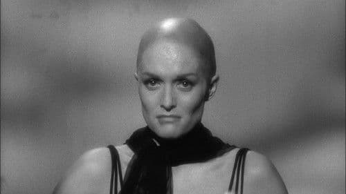 Der nackte Kuss Bild 6