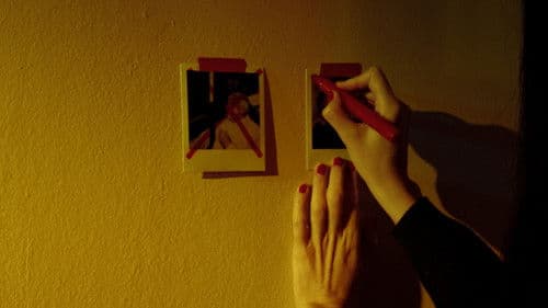 Emilia te manda saludos Bild 1