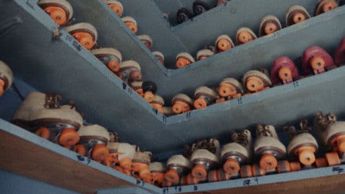 Dow's: The Story of Helen & Roger Bild 1