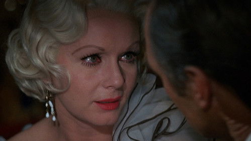 Was ist denn bloß mit Helen los? Bild 3