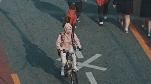 걸스 온 탑 Bild 1