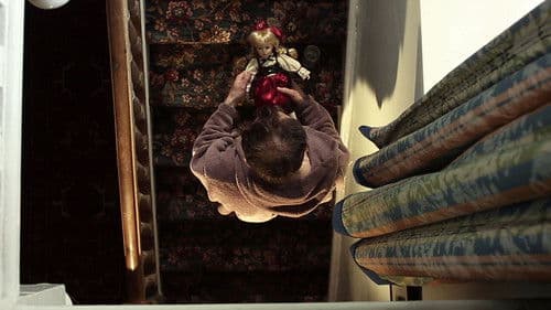 The Last House on Cemetery Lane Bild 1