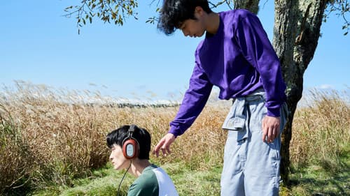 裸足で鳴らしてみせろ Bild 1