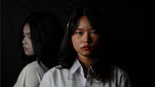 Di Balik Matamu Bild 1