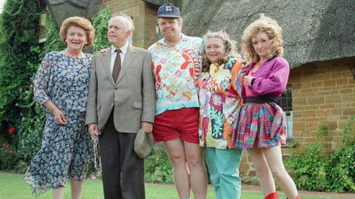 Comedy Classics: Keeping Up Appearances Bild 3