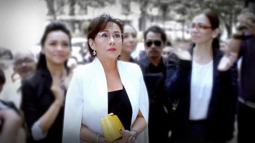 Everything About Her Bild 1