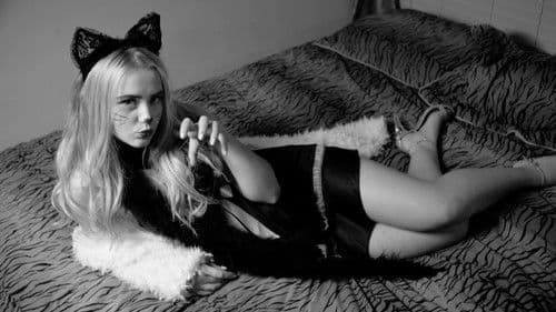 A Housekeeper's Revenge Bild 1