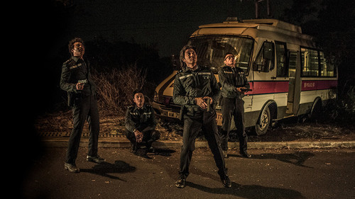 Two Thumbs Up Bild 4