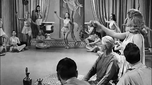 Fire Maidens of Outer Space Bild 1