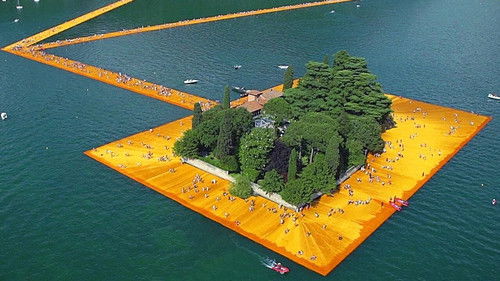 Christo - Walking on Water Bild 3