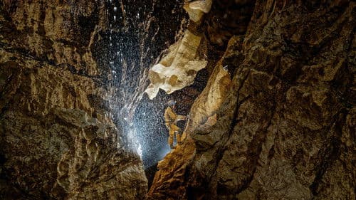 Das Riesending - 20.000 Meter unter der Erde Bild 1