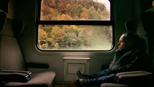 Warwick Davis and the Seven Dwarfs of Auschwitz Bild 3