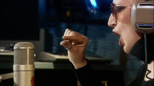 Mina in Studio Bild 1