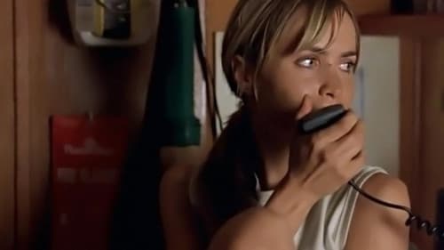 Visitors - Allein mit der Angst Bild 1