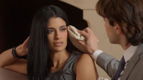 For Sale - Haus mit Pool und Leiche Bild 4