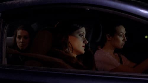 Black Cat in a Dark Room Bild 1