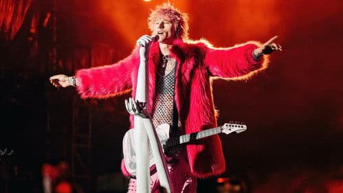 Machine Gun Kelly: Mainstream Sellout Live From Cleveland Bild 1