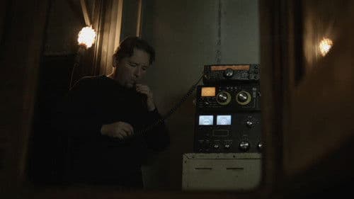 The Dark Hand Bild 2