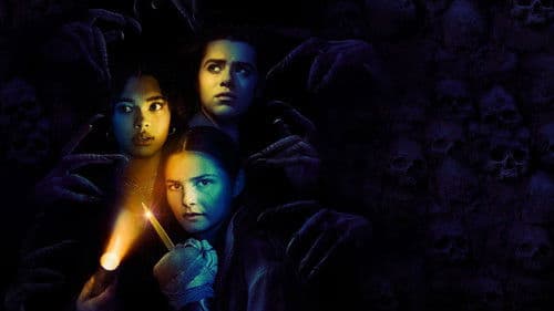 The Girl in the Woods Bild 3