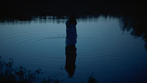 Liekkinä vedessä Bild 1