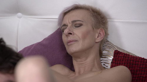 Grandma Gets Nailed 27 Bild 1