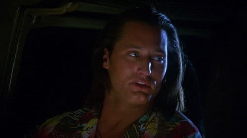 Beach Babes from Beyond Bild 3