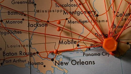 Pervert: Hunting the Strip Search Caller Bild 3