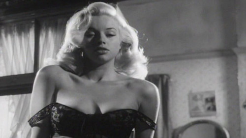 Tread Softly Stranger Bild 4