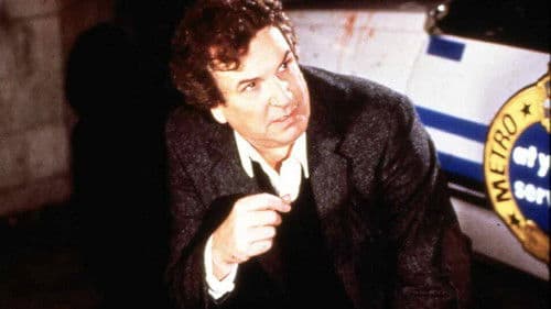 Alone in the Neon Jungle Bild 4