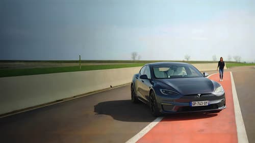 Tesla: Les Secrets de sa voiture électrique Bild 1