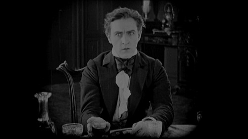 Dr. Jekyll und Mr. Hyde Bild 8