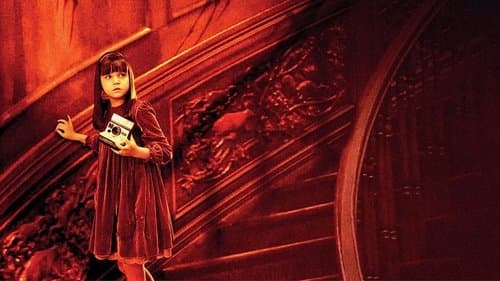 Don't Be Afraid of the Dark Bild 1