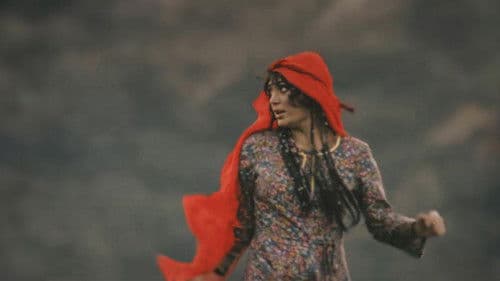 Das Mädchen mit dem roten Kopftuch Bild 2